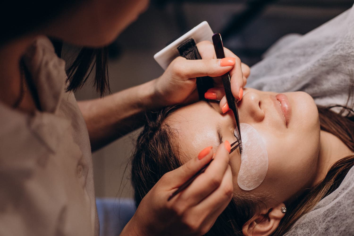 Beauty y pestanas con acabado premium